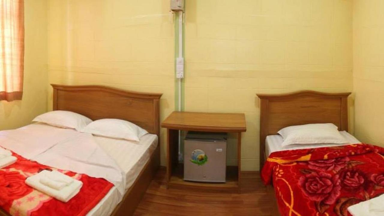 Yee Shin Guest House Hsipaw Exteriér fotografie