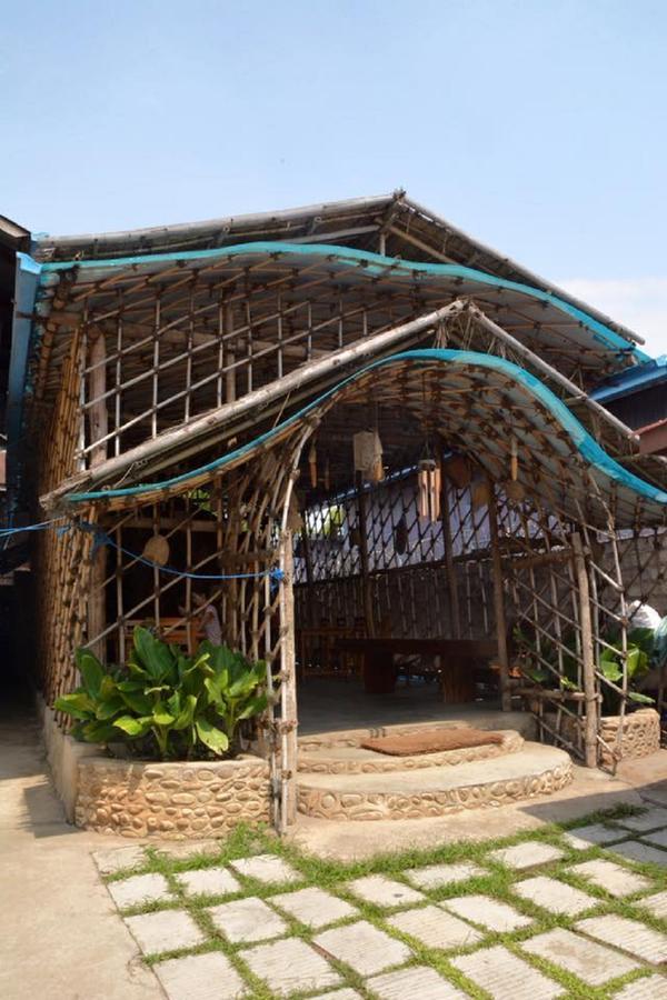 Yee Shin Guest House Hsipaw Exteriér fotografie